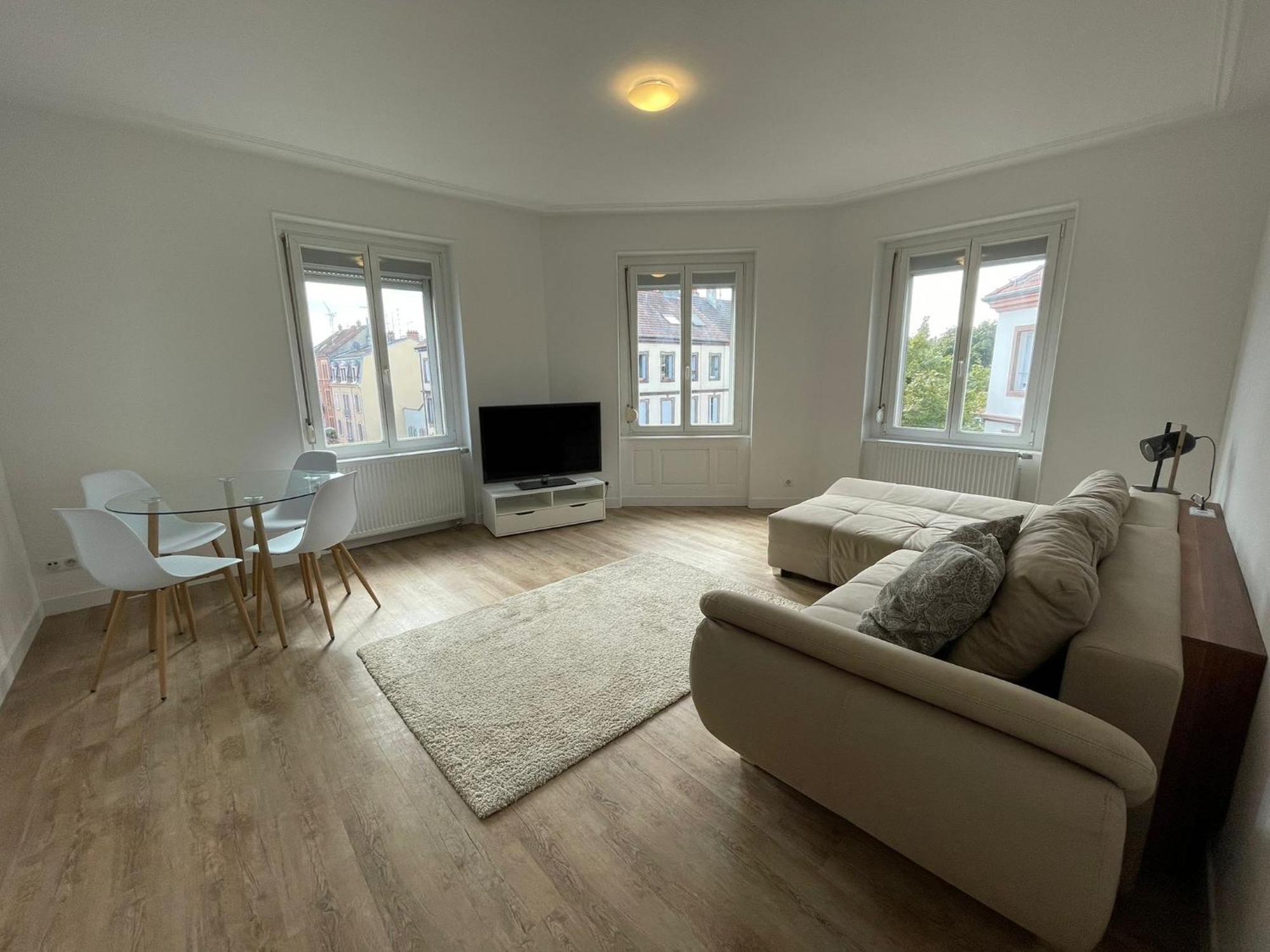 Mulhouse, Urban Family Nest Lägenhet Exteriör bild